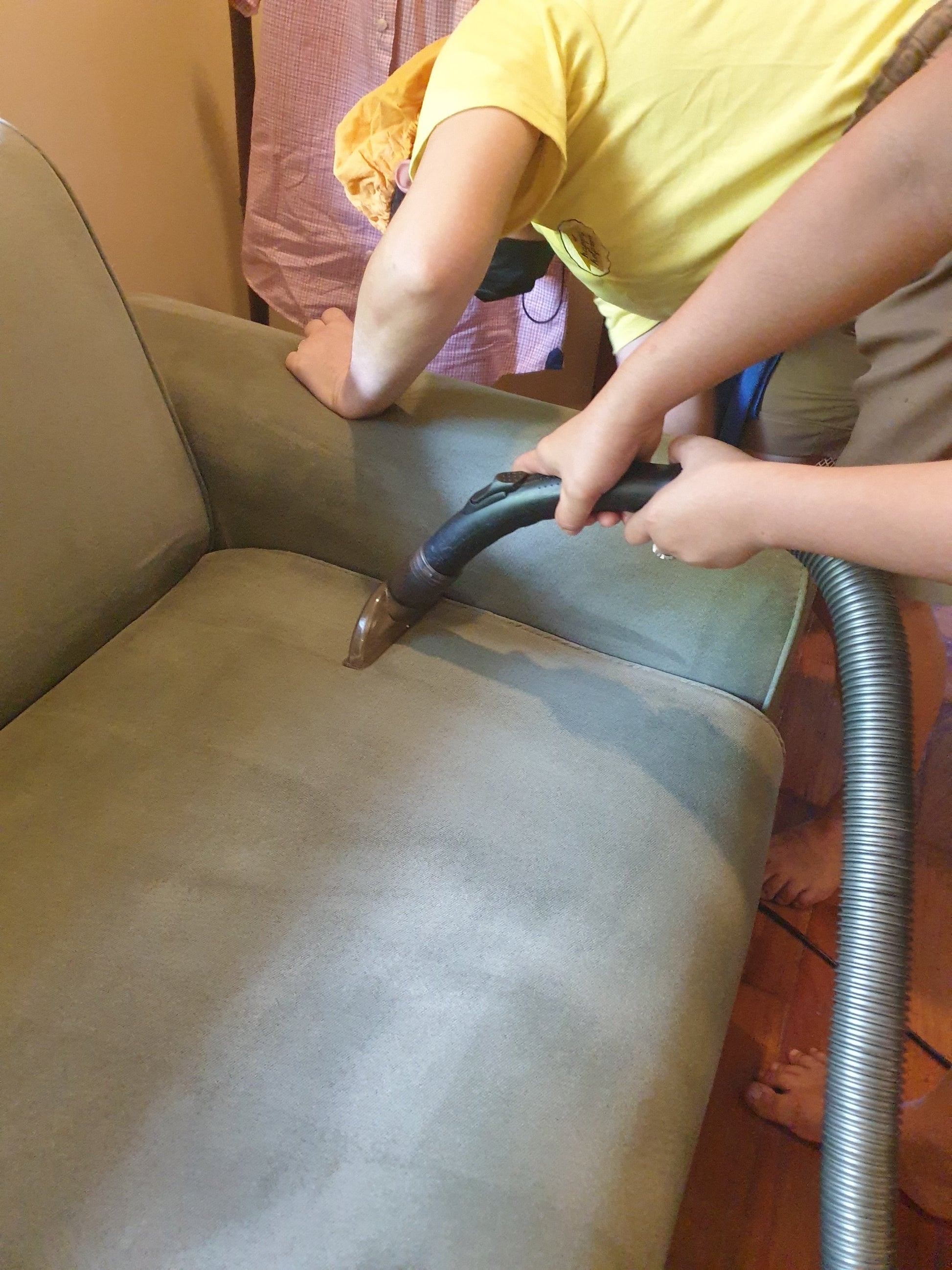 Upholstery Cleaning Service Couch Cleaning Sofa Cleaning Happy Helpers Manila